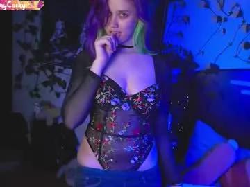 Ziny_cosky from Chaturbate