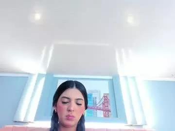 Zoey_cute_ from Chaturbate