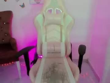 zooeybelair from Chaturbate