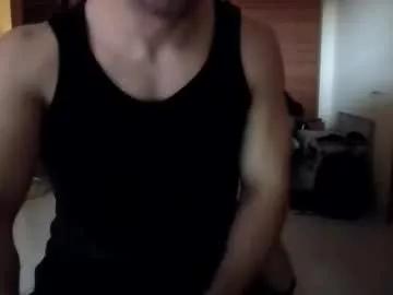 zuzzl18 from Chaturbate