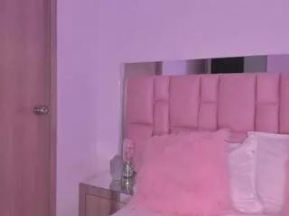 aria_johns from Flirt4Free