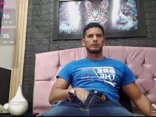 deen_steele from Flirt4Free