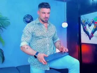 dennis_cox from Flirt4Free