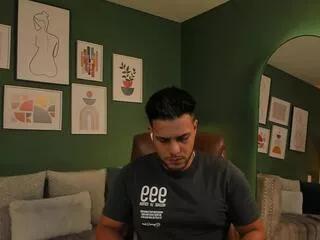 kirk_tyler from Flirt4Free