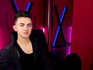 larry_gothemy from Flirt4Free