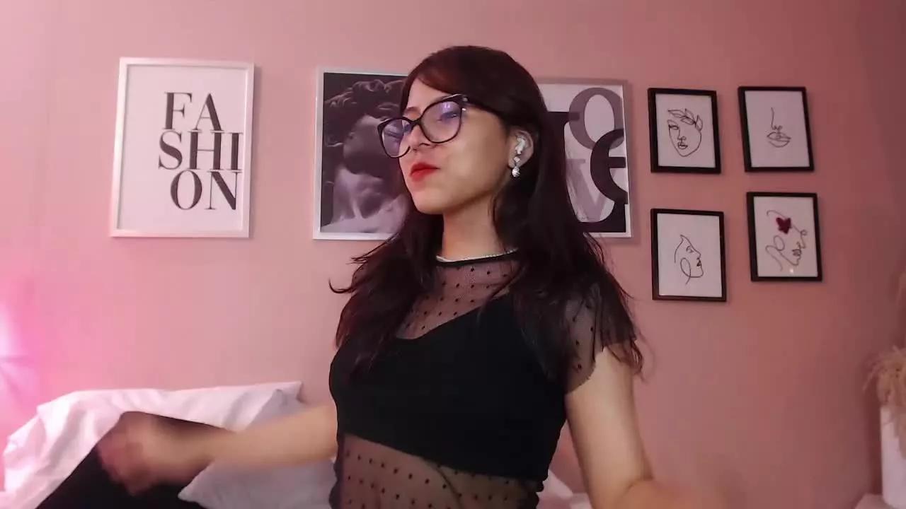 RoxxyMoon from Streamray