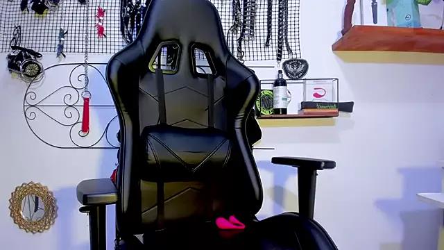 Agatha_BDSM from StripChat