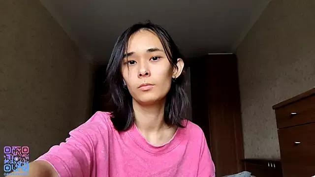 Alvawyand from StripChat