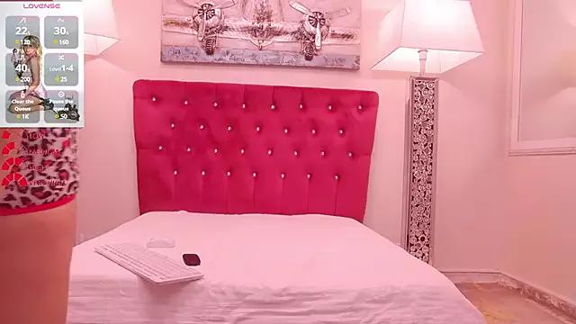 AmandaL1 from StripChat