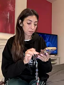 Amani_thewolf from StripChat is Freechat