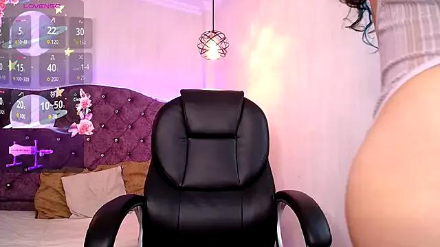 Amara_Davis from StripChat