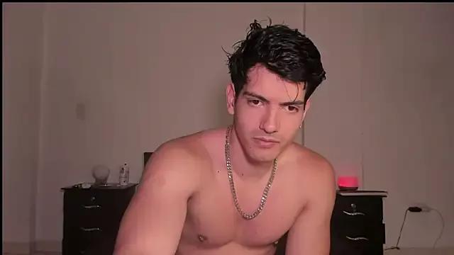 bbbeachboy from StripChat