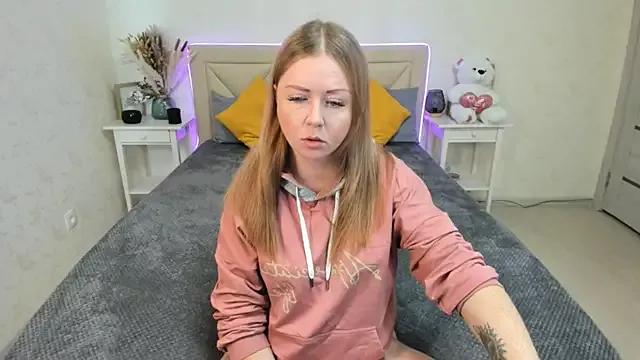 BettyBloom69 from StripChat
