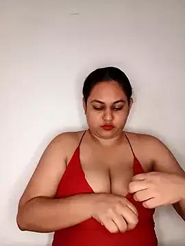 bumblebeegirl from StripChat