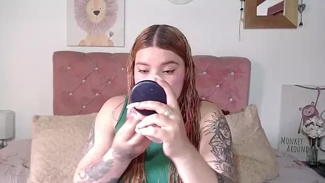 CelessteRedds from StripChat