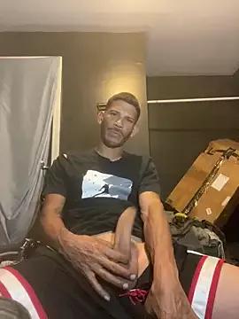 Chico_Bellaco from StripChat is Freechat