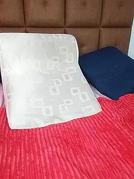 ELLA_KELLY from StripChat