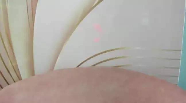 EvelynRoses from StripChat