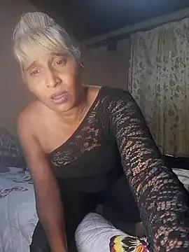 Goodgirlsue_77 from StripChat