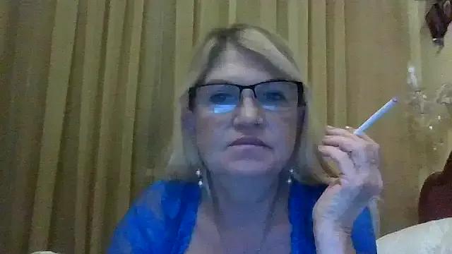 Heidi-Helga from StripChat is Freechat