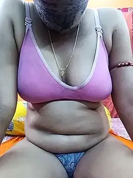 Hotpuja25 from StripChat