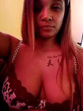 Indianqueen03 from StripChat