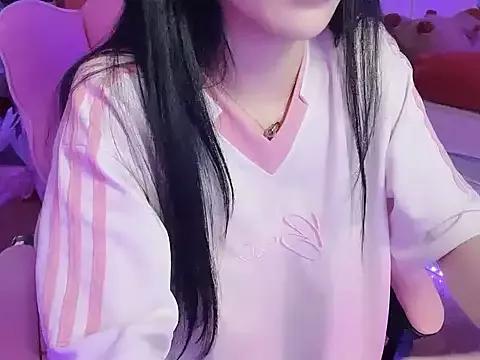 keelinnn19 from StripChat