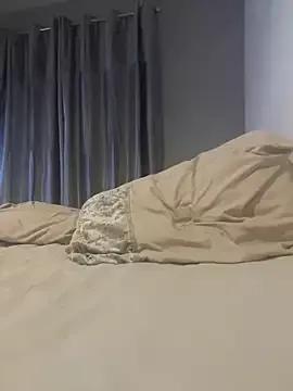 LeeLee_x from StripChat is Freechat