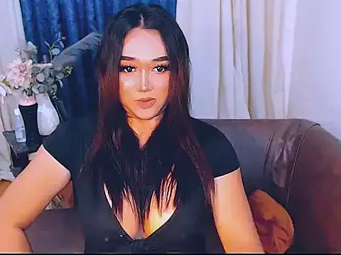 Lilly-lou from StripChat