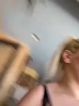 LittleMissEeve from StripChat