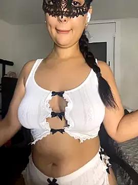 LOLO_QUEEN_ARABE from StripChat