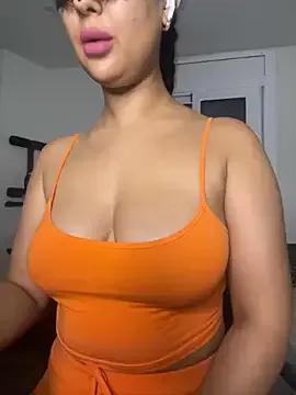 LOLO_QUEEN_ARABE from StripChat
