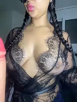LOLO_QUEEN_ARABE from StripChat