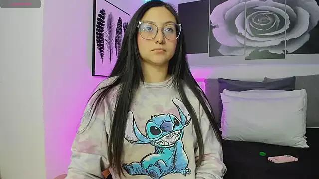 lucy_neil from StripChat is Freechat