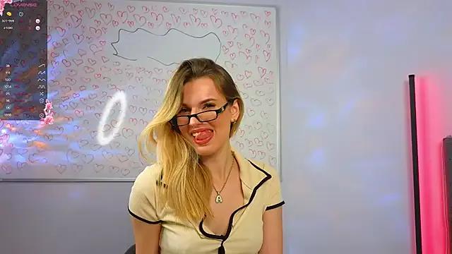 MattieAndrews from StripChat