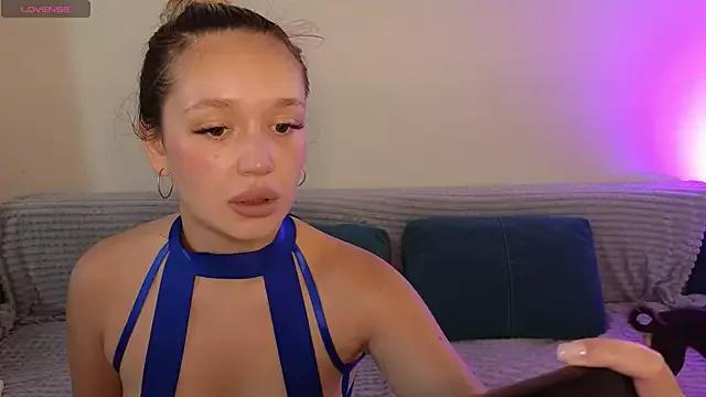Megan_Kira from StripChat is Freechat