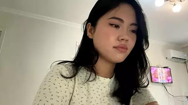 MIMIMary from StripChat