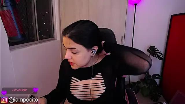 MissPuchi from StripChat