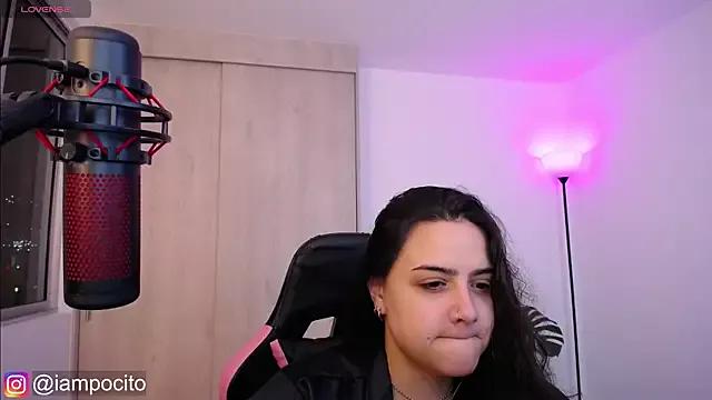 MissPuchi from StripChat