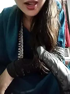 Noor_Darliing from StripChat