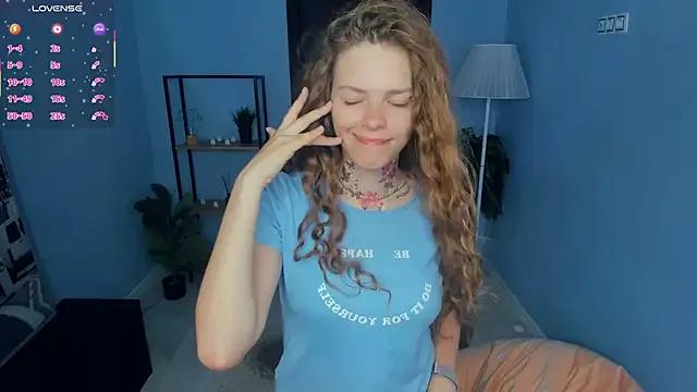 RayaNenlia from StripChat