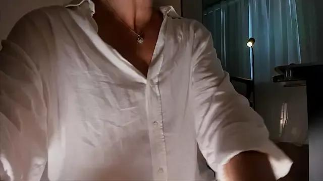 RebeccaMartinez from StripChat