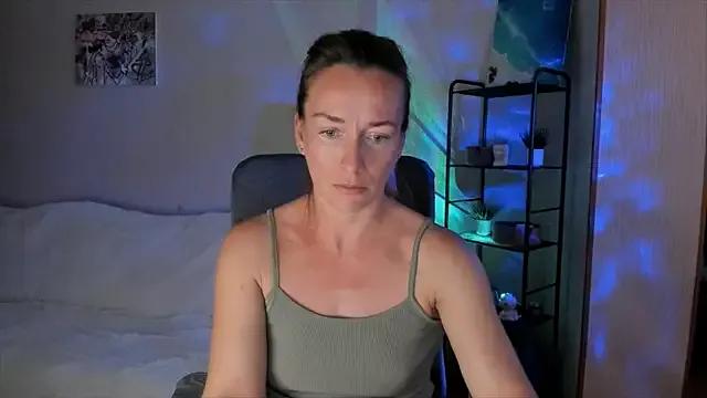 RebeccaMartinez from StripChat