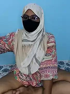SAKURAds from StripChat is Freechat
