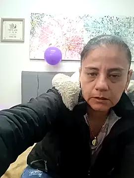 sasi_luna from StripChat