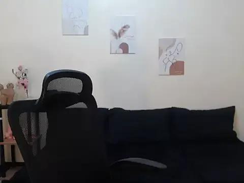 Sassymimi69 from StripChat