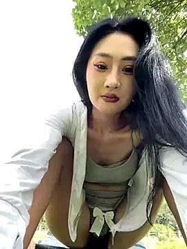 So-linger from StripChat