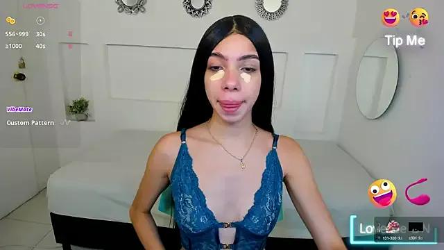 SusanRoss8 from StripChat