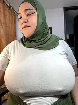 Sweetmuslim01 from StripChat