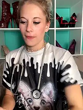 TheRealJessyLey from StripChat is Freechat